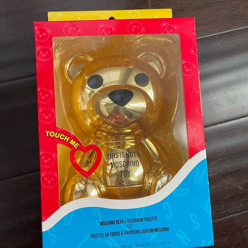 Moschino Bear Eyeshadow Palette